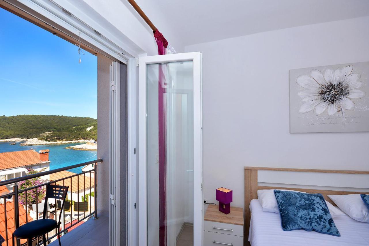 Apartment 'Mimo' In Milna - Hvar Luaran gambar